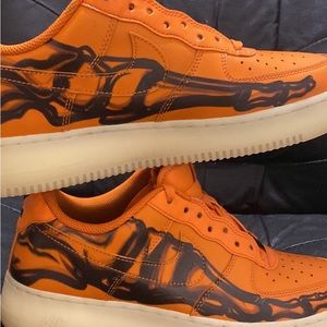 Halloween limited edition skeleton AF1 size 9 with box